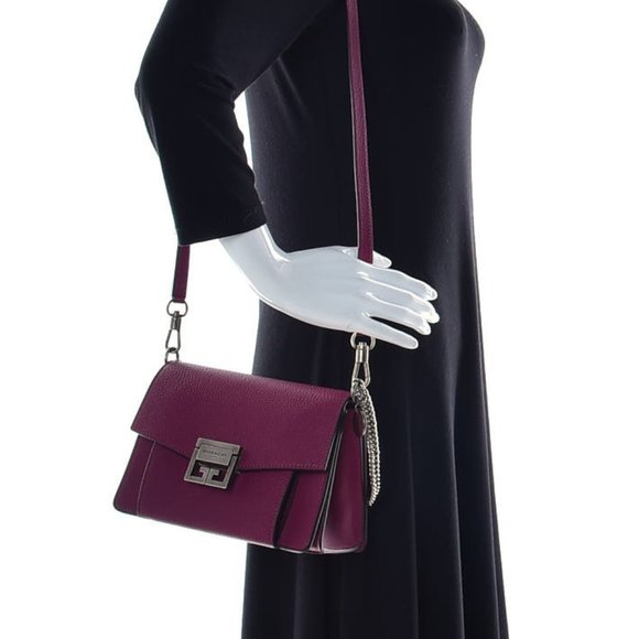 Givenchy GV3 Small Goatskin Shoulder Bag Orchid - Picture 16 of 16